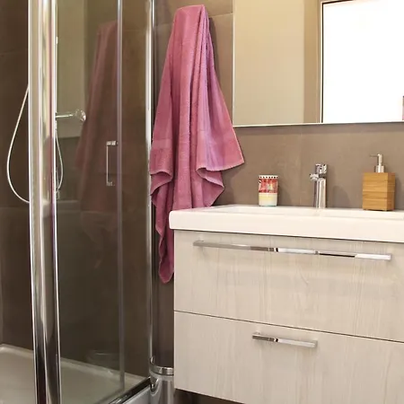 Pixel לינה וארוחת בוקר